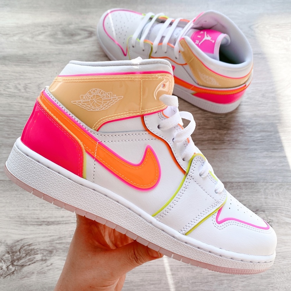 Nike Air Jordan AJ 1 mid glow - Picture 2 of 14